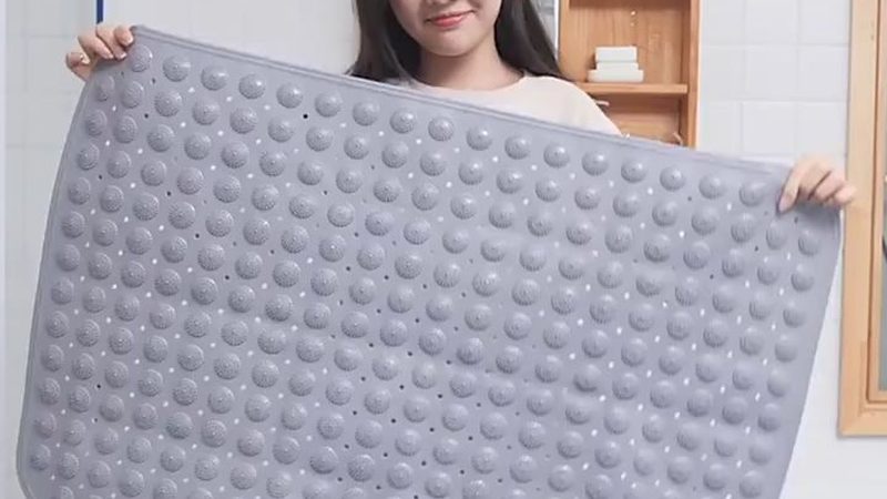 家用储能系统主要由以下几部分组成：